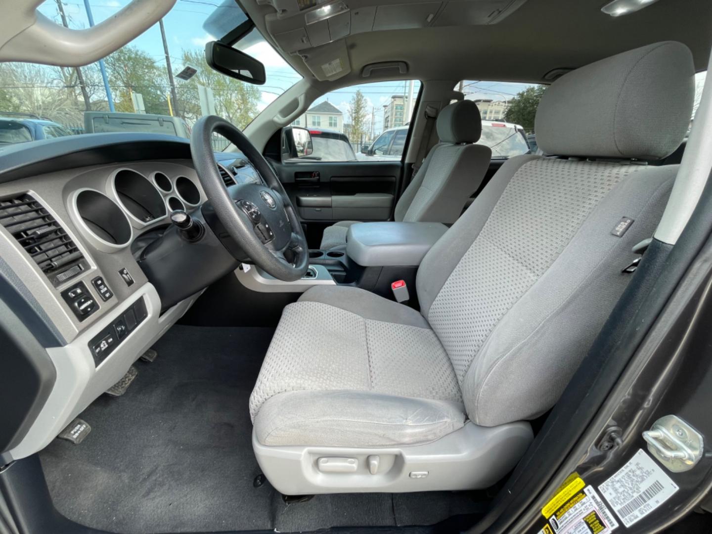 2012 Gray /Silver Toyota Tundra (5TFEY5F17CX) , located at 1501 West 15th St., Houston, 77008, (713) 869-2925, 29.797941, -95.411789 - Photo#4